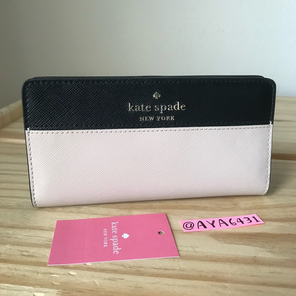 Kate spade wallet🎈🎈